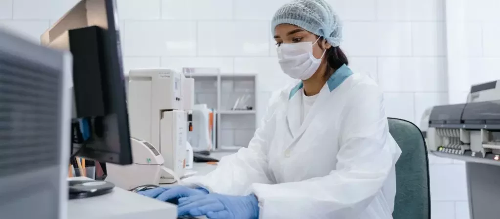 Applied bioinformatics and biostatistics